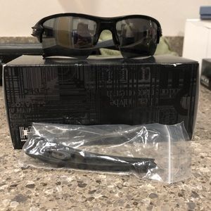 Men’s Flak 2.0 XL Oakley sunglasses